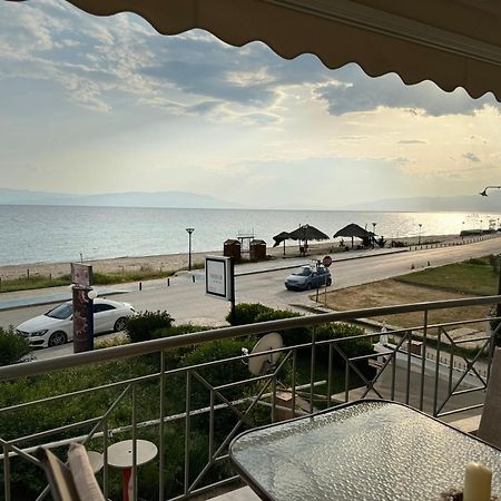 Sea 2 See Paralia Ofryniou Orfanion ภายนอก รูปภาพ