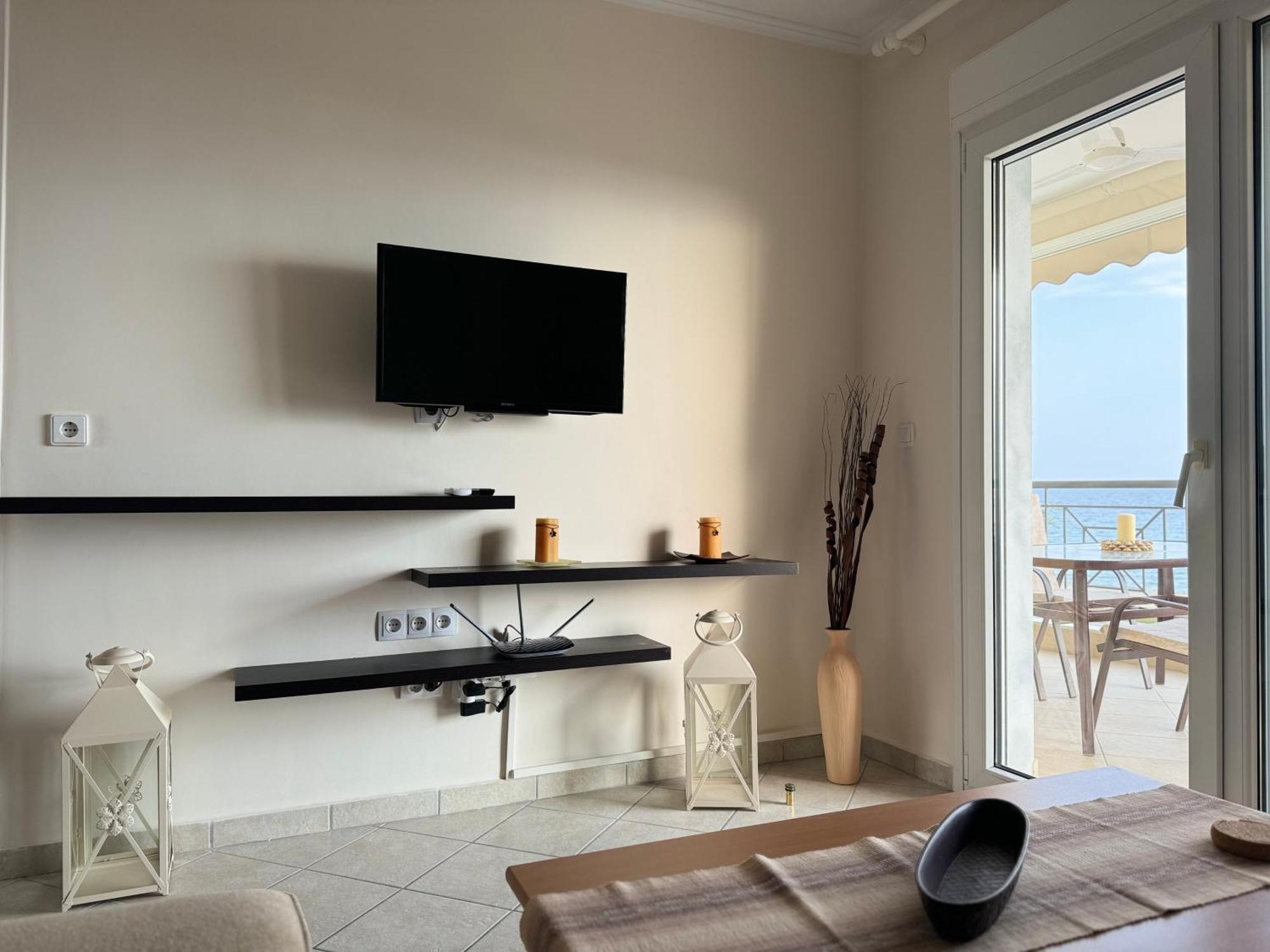 Sea 2 See Paralia Ofryniou Orfanion ภายนอก รูปภาพ